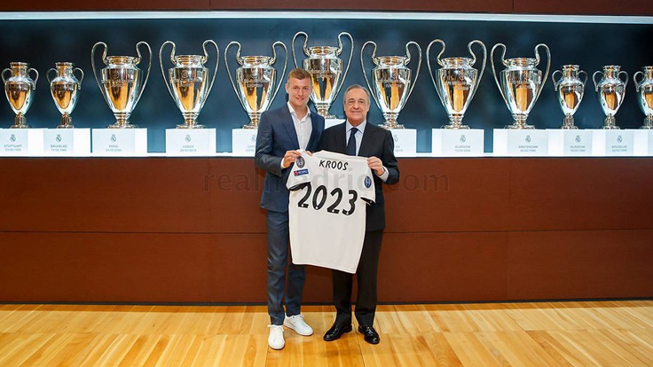 ريال مدريد يجدّد عقد كروس حتى عام 2023