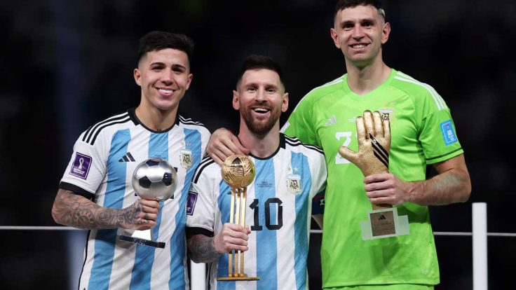 الأرجنتين تفوز بالجوائز الفردية