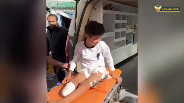 ياسين بونو يتكفل بعلاج طفل فلسطيني (فيديو)