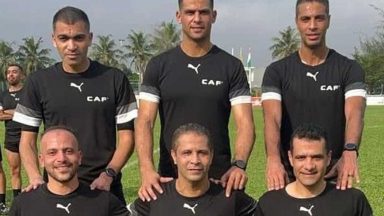 طاقم حكام مصري يدير مباراة افتتاح كأس الأمم الأفريقية